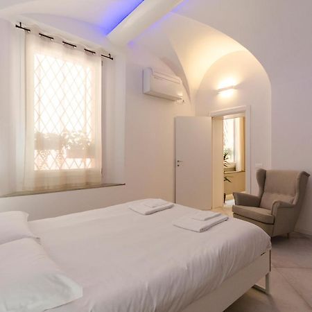 Cartoleria Suite: Spazioso, Moderno E Centrale Bologna Luaran gambar